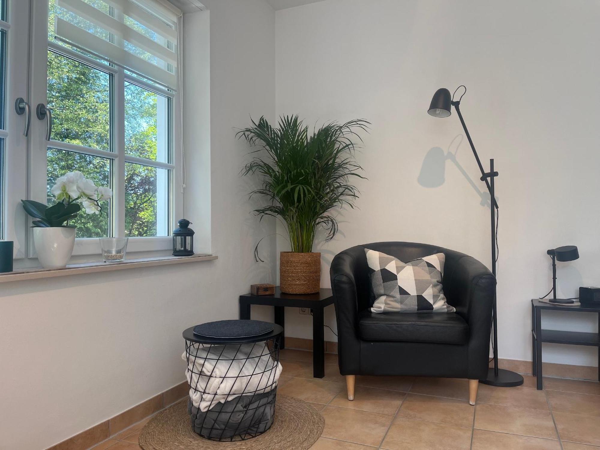 Scheppes Auszeit Apartment Wenden  Bagian luar foto